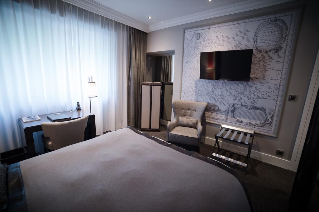 Park Hotel Grenoble - Mgallery Room photo